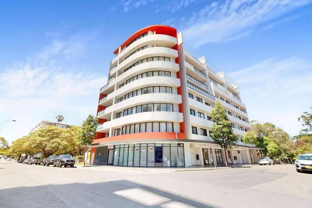 2bedrooms 2bathrooms Oasis In Parramatta W Parking *